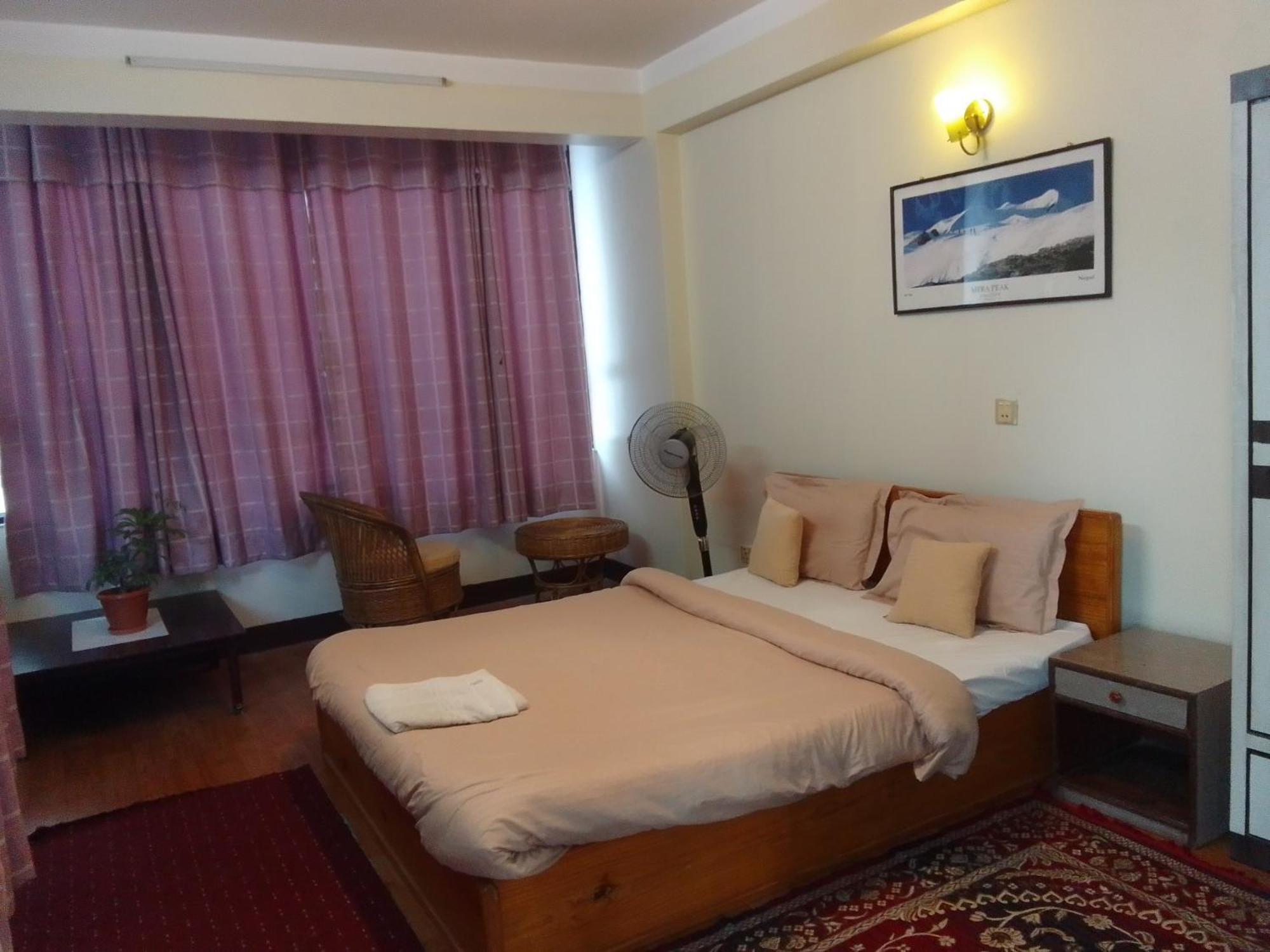 Hotel Pristine Kathmandu Exterior foto