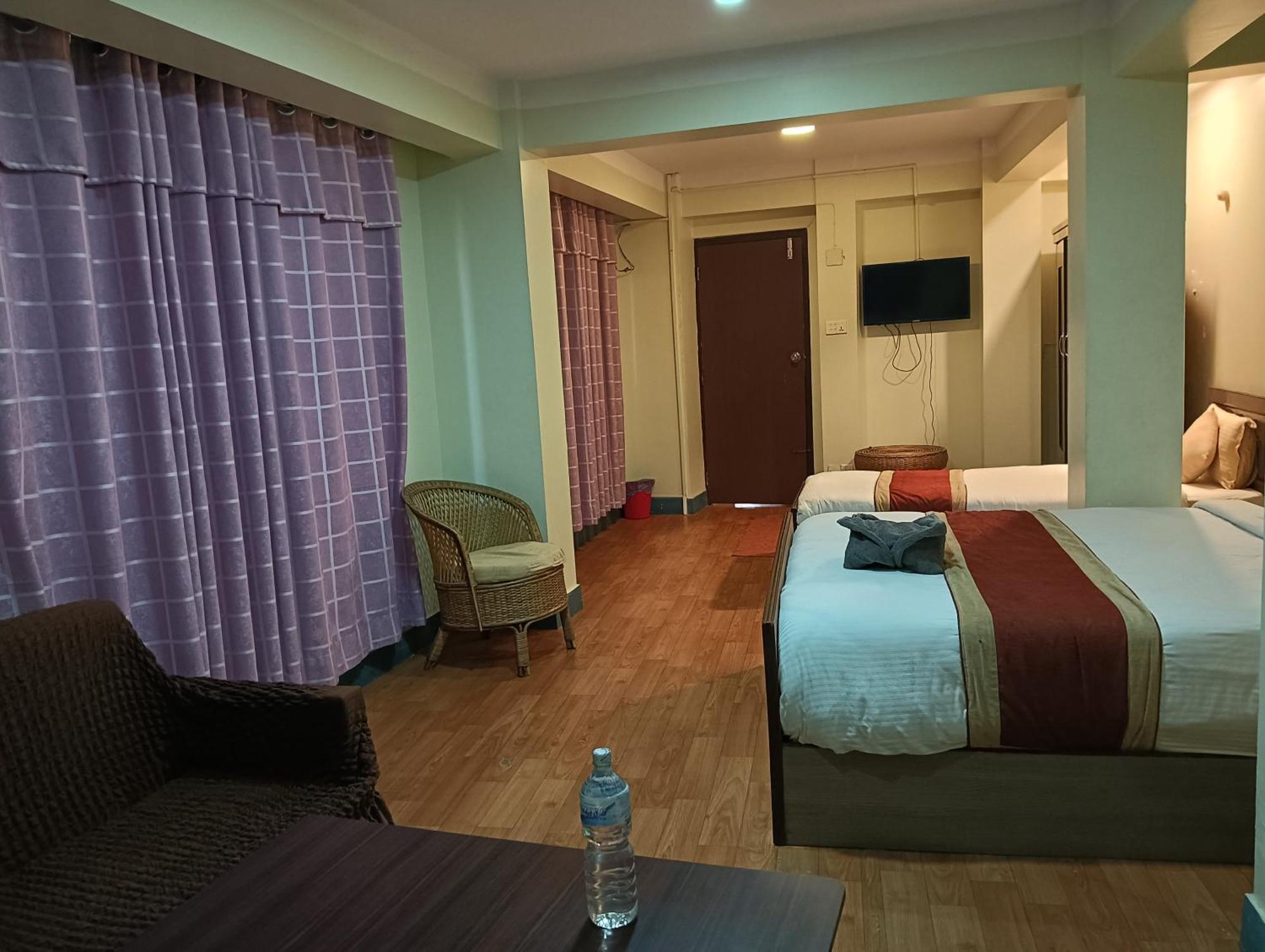 Hotel Pristine Kathmandu Exterior foto